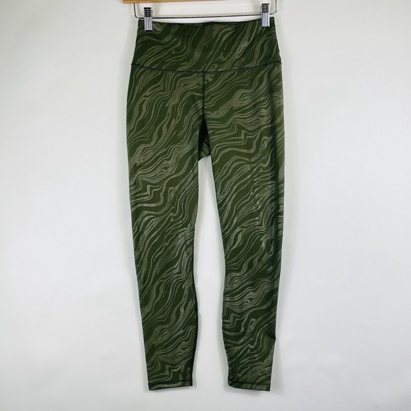 Fabletics Powerhold Olive Green Marble Swirl Print Crop‎ 7/8 Leggings Womens XS - Picture 1 of 5